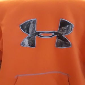 Under Armour Hoodie